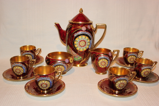 An example of a Carlton Ware coffee set offered by Circa30s